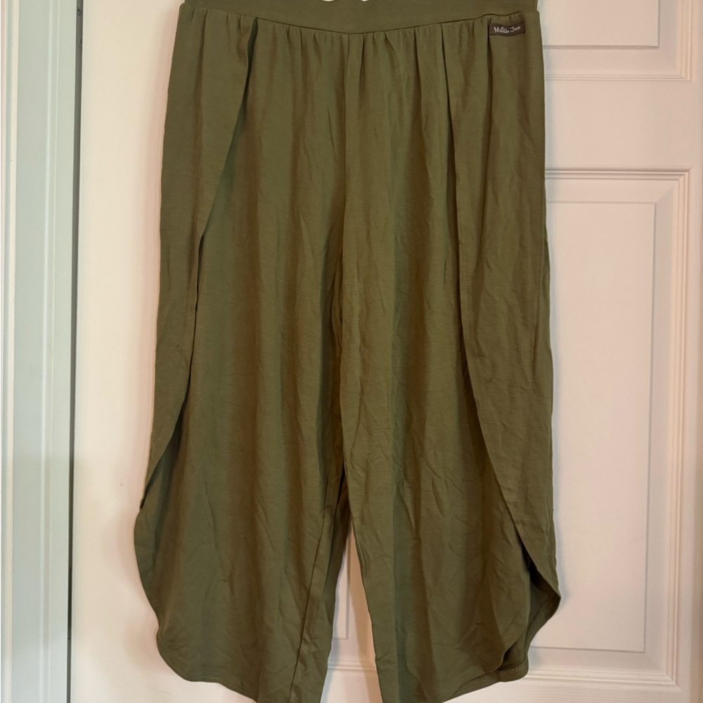 Matilda Jane Olive Green Capris